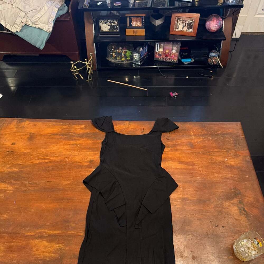 Kardashian Collection Black Ruffled Sleeveless Bodycon Sheath Dress XS